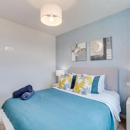 Nueva Andalucia Marbella, Luxury