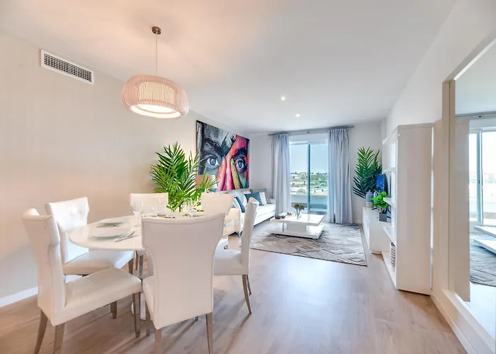 Nueva Andalucia Marbella, Luxury *