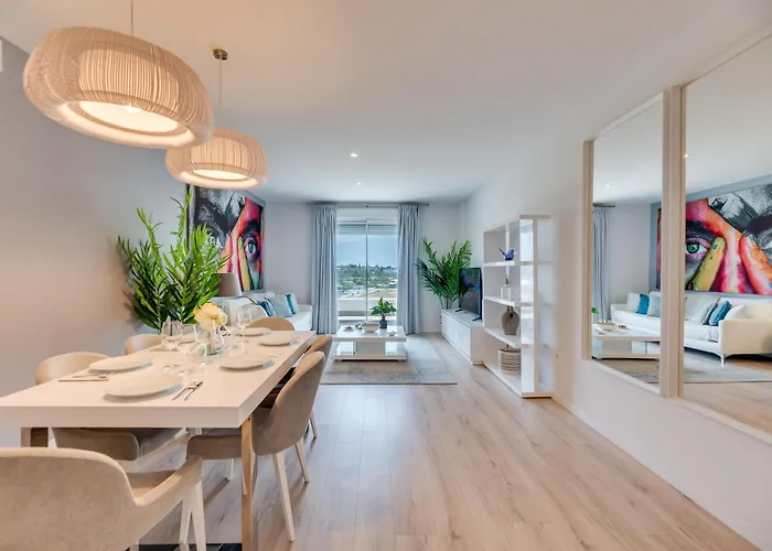 Nueva Andalucia Marbella, Luxury Апартаменти