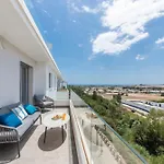 Nueva Andalucia Marbella, Luxury