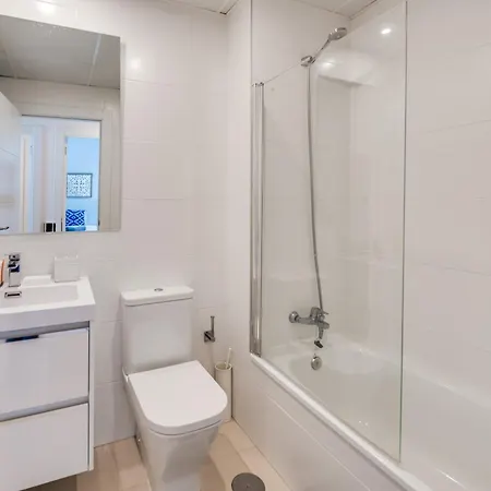 アパート Nueva Andalucia Marbella, Luxury マルベーリャ