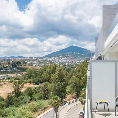 Nueva Andalucia Marbella, Luxury