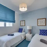 Nueva Andalucia Marbella, Luxury *