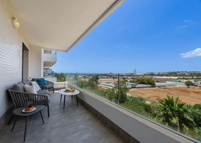 Nueva Andalucia Marbella, Luxury 马尔韦利亚