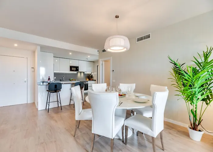 Nueva Andalucia Marbella, Luxury 公寓 马尔韦利亚